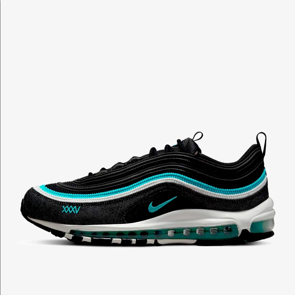 Nike Air Max 97 SE NWT AND BOX Size 9